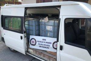 3 bin litre ka&ccedil;ak akaryakıt ele ge&ccedil;irildi