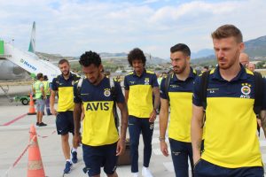 Fenerbah&ccedil;e Alanya'ya geldi