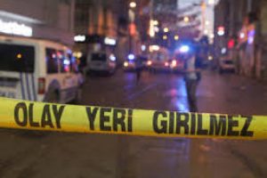 İsmi verilen torunu tarafından bı&ccedil;aklanarak &ouml;ld&uuml;r&uuml;ld&uuml;