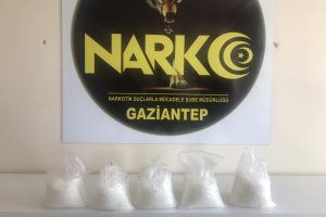 Gaziantep'te 5 kilo uyuşturucuya 1 g&ouml;zaltı