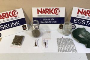 Polis zehir tacirlerine nefes aldırmadı!