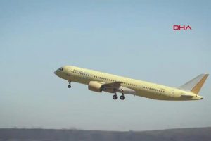 İlk uluslararası u&ccedil;uşunu yaptı! MC-21 İstanbul'da