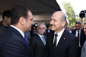 Soylu ve İmamoğlu Adnan Menderes'i anma t&ouml;reninde bir araya geldi
