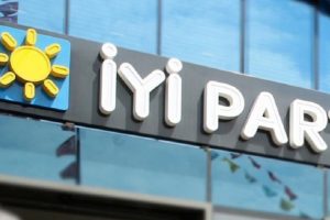 İYİ Parti i&ccedil;in partililerden kayyum başvurusu