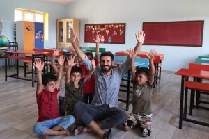 Okul m&uuml;d&uuml;rlerinden &ouml;rnek davranış