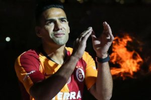 Transfer d&ouml;neminde en &ccedil;ok Galatasaray konuşuldu