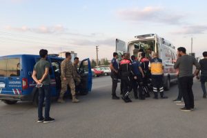 &Uuml;niversite kamp&uuml;s&uuml;nde silahlı saldırı: 2 yaralı