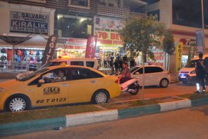Osmaniye'de bı&ccedil;aklı kavga: 2 yaralı