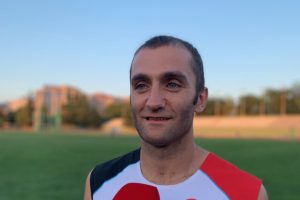 28 yaşında atletizme başladı, 400 metrede T&uuml;rkiye şampiyonu oldu
