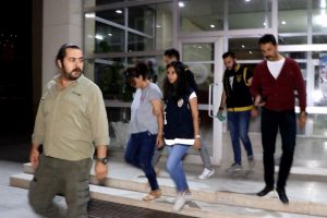 Hastalardan 'bı&ccedil;ak parası' alan doktor tutuklandı