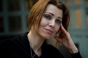 Doğan Kitap'tan Elif Şafak a&ccedil;ıklaması