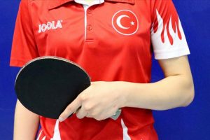 Milli masa tenis&ccedil;i Ebru Acer finalde