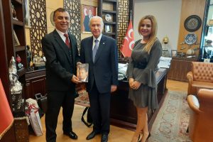 Bah&ccedil;eli'yi anlatan İngilizce kitap yayımlandı