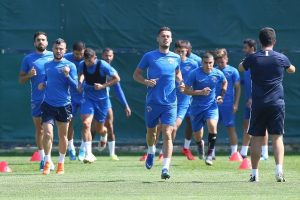 Kasımpaşa, Antalyaspor ma&ccedil;ı hazırlıklarını s&uuml;rd&uuml;rd&uuml;