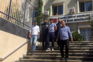 İstanbul'da 4 il&ccedil;ede hırsızlık yapan şahıslar yakalandı