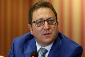 T&uuml;rk profes&ouml;re uluslararası g&ouml;rev