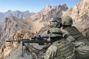3 ter&ouml;rist etkisiz hale getirildi