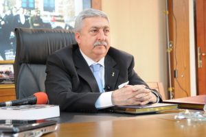 Paland&ouml;ken: Benzin ve motorin zamları geri alınmalı
