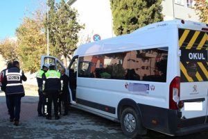 Okul servis ara&ccedil;larına 5 bin TL ceza