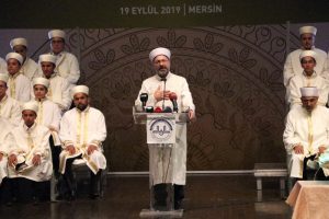 "İslam, barış, huzur, kurtuluş ve denge demektir"