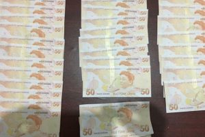 Esnafı sahte parayla dolandıran 6 kişi yakalandı
