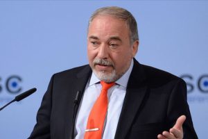 Liberman'dan Netanyahu'ya tepki: Dalavere ve hileyi bırak