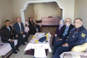 Jandarmadan Gazi'lere anlamlı ziyaret