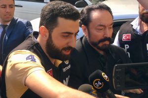 Adnan Oktar su&ccedil; &ouml;rg&uuml;t&uuml; davasına devam ediliyor