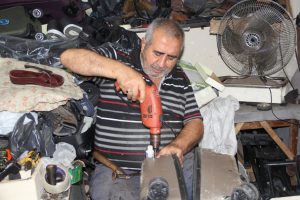 55 yıllık kundura tamircisi