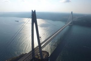 Yavuz Sultan Selim K&ouml;pr&uuml;s&uuml; i&ccedil;in bakanlıktan &uuml;&ccedil; farklı yanıt