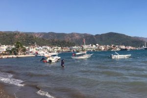 Marmaris'te plajlar yabancı turistlere kaldı