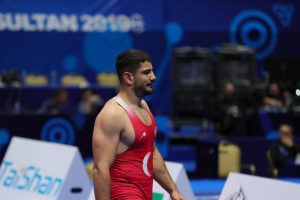 Taha Akg&uuml;l olimpiyat vizesi aldı