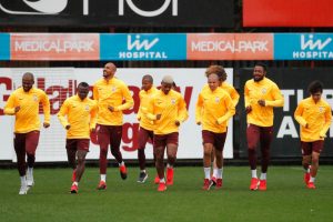 Galatasaray, Yeni Malatyaspor ma&ccedil;ı hazırlıklarını s&uuml;rd&uuml;rd&uuml;