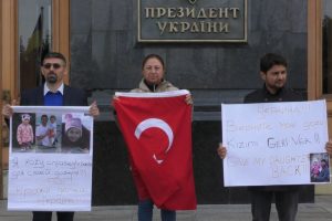 T&uuml;rk babalar Zelenskiy'e seslendi