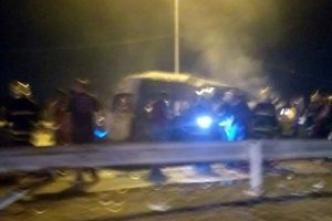 Kerbela'da yolcu otob&uuml;s&uuml;nde patlama: 11 &ouml;l&uuml;, 2 yaralı