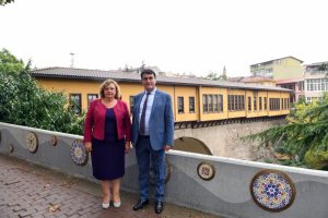 D&uuml;ndar, kardeş şehir belediye başkanına Bursa'yı gezdirdi