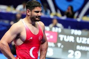 Taha Akg&uuml;l d&uuml;nya ikincisi oldu!