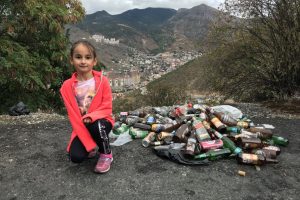 Minik Zeynep'in &ccedil;&ouml;p feryadı