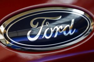 Ford 322 bin aracı geri &ccedil;ağırdı