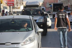 Adana'da narkotik uygulaması yapıldı
