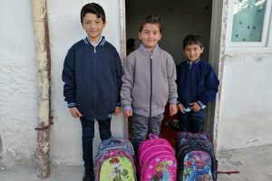Eskişehir'de ihtiya&ccedil; sahibi 42 &ccedil;ocuğa yardım yapıldı