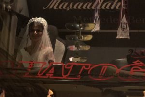 Gelin arabası se&ccedil;iminde alışılmışın dışına &ccedil;ıktılar