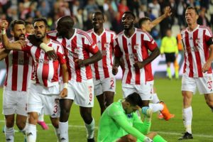 Sivasspor evinde ge&ccedil;it vermiyor