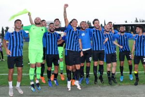 Karacabey Belediyespor 4'&uuml;nc&uuml; tura y&uuml;kseldi