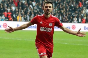 Sivassporlu Emre Kılın&ccedil; iki hafta sahalardan uzak kalacak