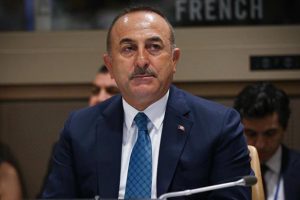 Bakan &Ccedil;avuşoğlu'ndan İdlib a&ccedil;ıklaması: G&ouml;zlerimizin &ouml;n&uuml;nde felaket yaşanıyor