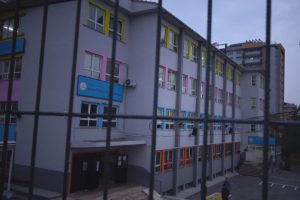 &Ouml;ğrenci bayıldı, bir velinin iddiası ortalığı karıştırdı