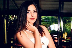 Ceren Kaplakarslan ABD'de doğum yapacak