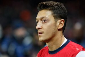 Mesut &Ouml;zil ve Kolosinac'a saldıranlar mahkemeye &ccedil;ıkacak
