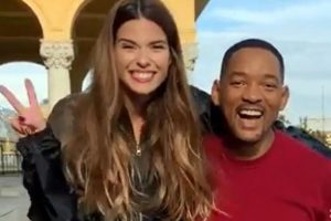Larissa Will Smith'e &ccedil;eyrek altın taktı